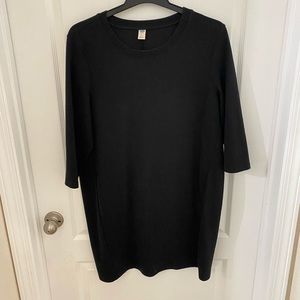 Old Navy black dress.